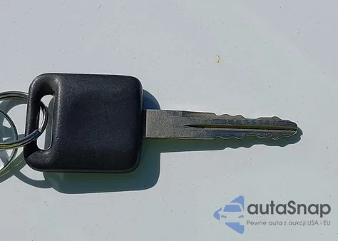 2005 Nissan Sentra 1.8S z USA, uszkodzony, nr VIN 3N1CB51D55L523338